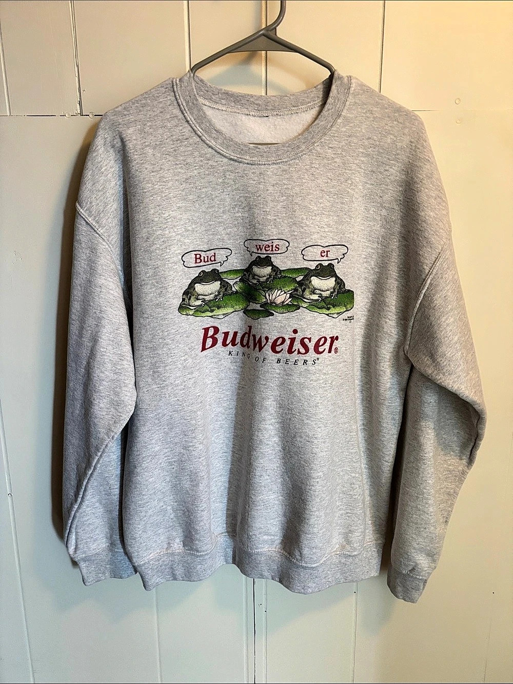 Budweiser Vintage 1995 Budweiser Frogs Sweatshirt Frog Graphic Sweatshirt in